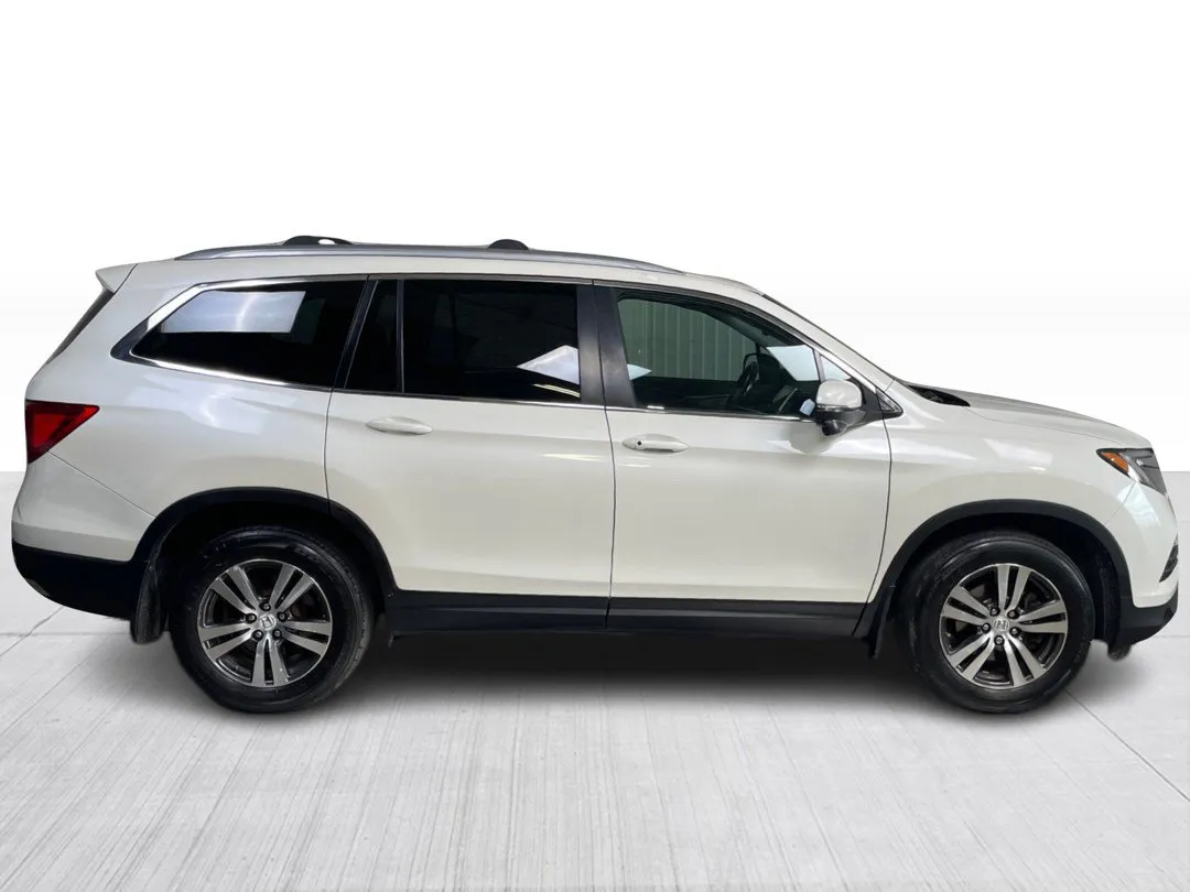2016 Honda Pilot for sale - photo 2