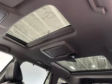 2021 Honda Pilot - image 6