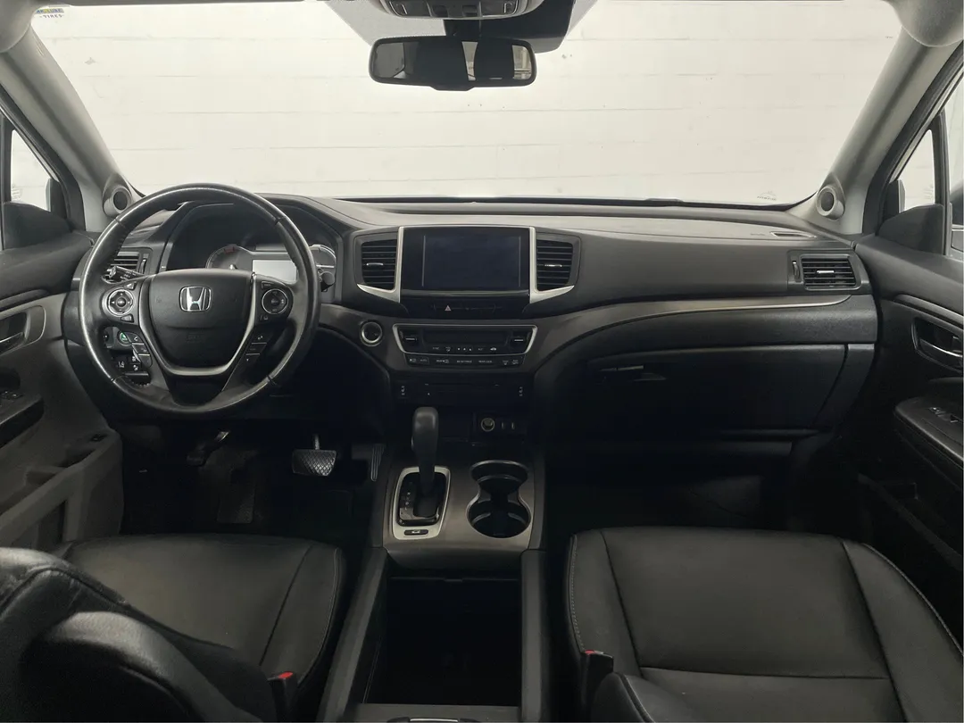 2017 Honda Pilot — photo 4