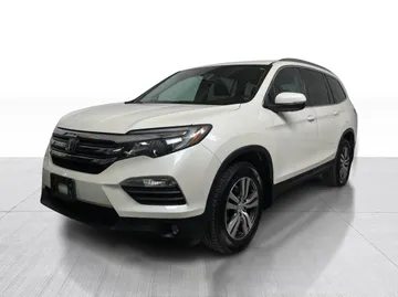2017 Honda Pilot - image 10