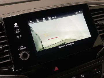 2019 Honda Passport - image 21