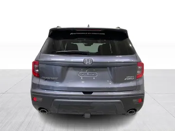 2019 Honda Passport - image 13