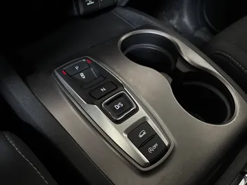 2019 Honda Passport - image 25