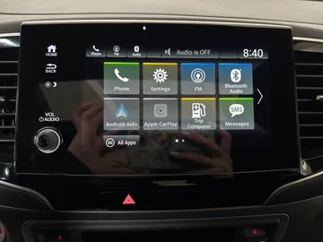 2019 Honda Passport - image 8