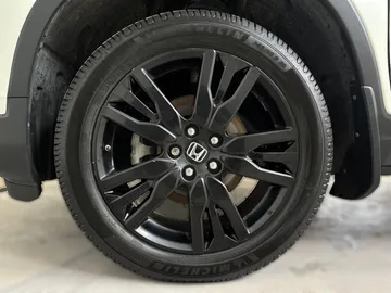 2019 Honda Passport - image 7