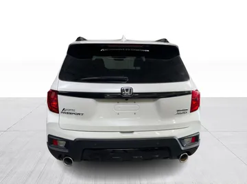 2023 Honda Passport - image 13