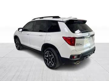2023 Honda Passport - image 12