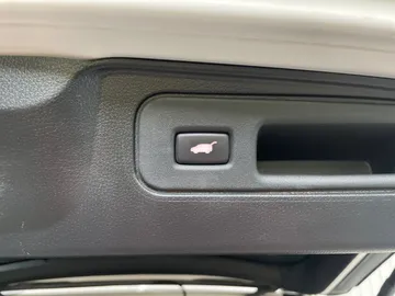 2023 Honda Passport - image 23