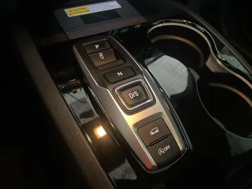 2020 Honda Passport - image 32