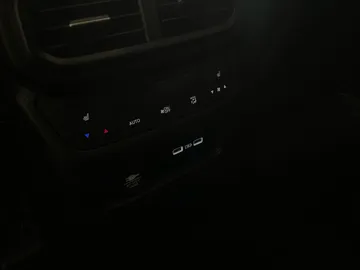 2023 Honda Pilot - image 27