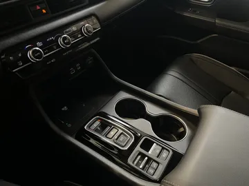 2023 Honda Pilot - image 23
