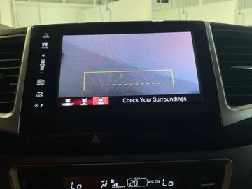 2019 Honda Ridgeline - image 21