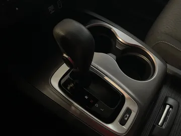 2019 Honda Ridgeline - image 32