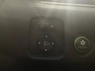 2019 Honda Ridgeline - image 26