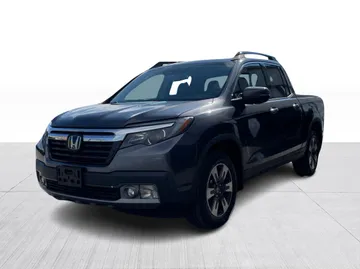 2017 Honda Ridgeline - image 10