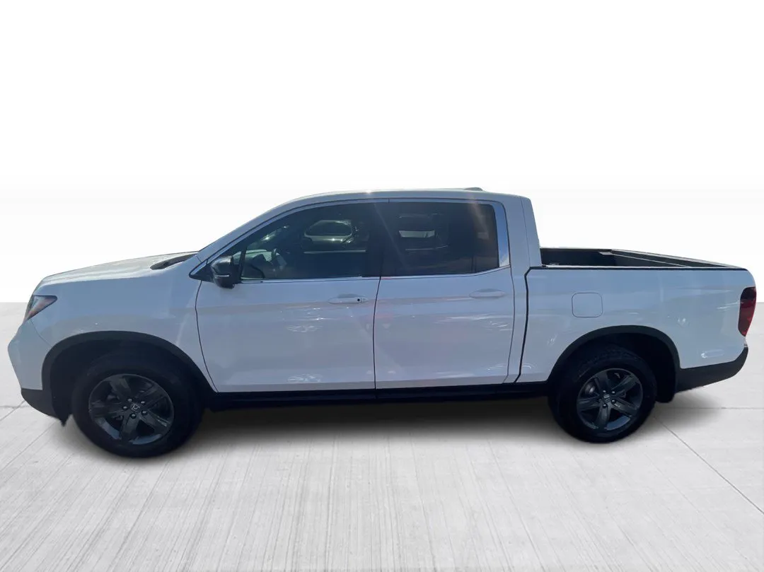 2023 Honda Ridgeline — photo 4