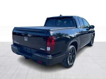 2019 Honda Ridgeline - image 14