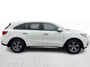 2017 Acura MDX - image 2