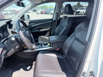 2017 Acura MDX - image 8