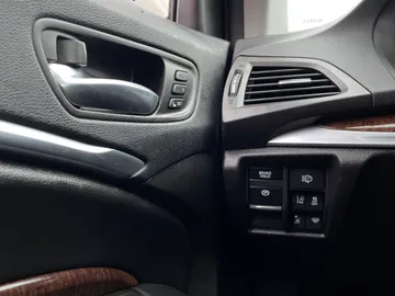 2017 Acura MDX - image 19