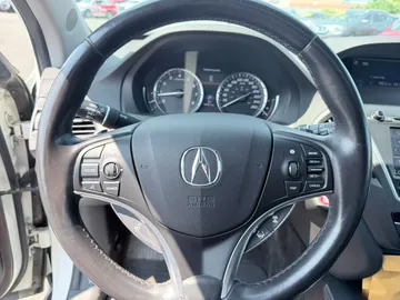 2017 Acura MDX - image 10