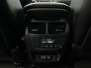 2017 Acura MDX - image 27