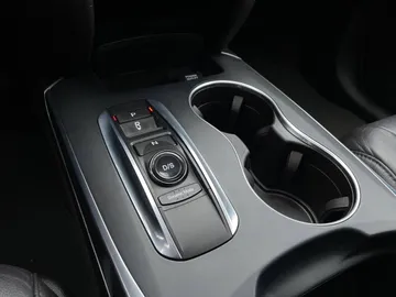 2017 Acura MDX - image 29