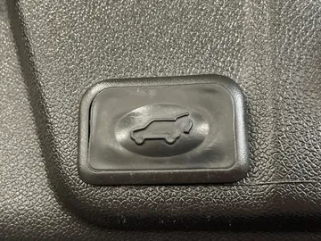 2016 Buick Enclave - image 21