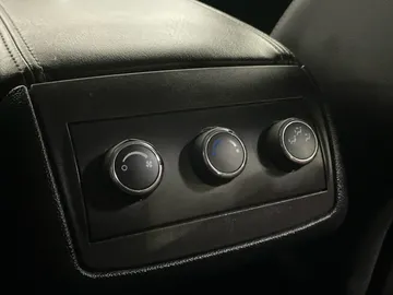 2016 Buick Enclave - image 26