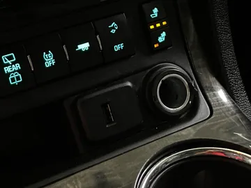 2016 Buick Enclave - image 28