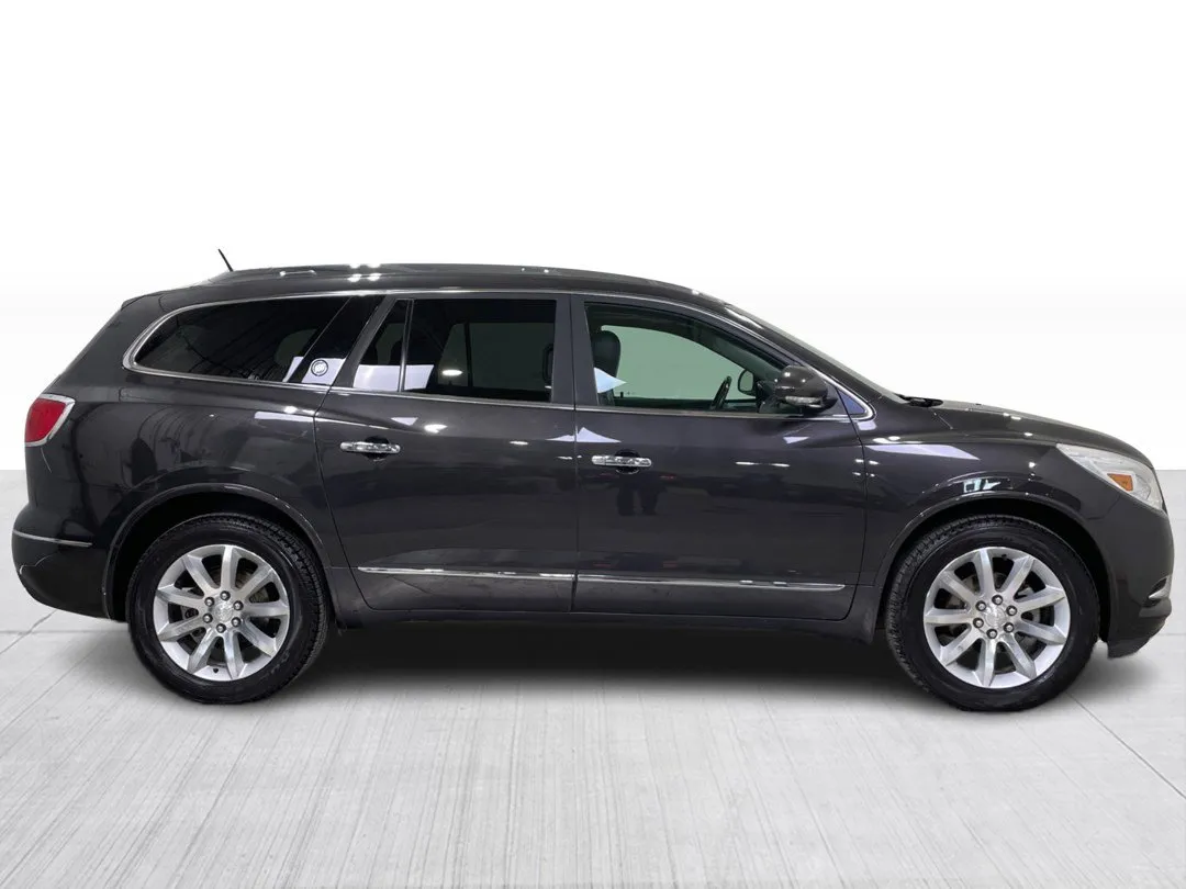 2017 Buick Enclave — photo 2