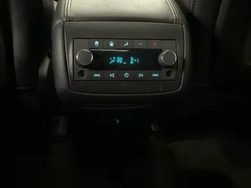 2017 Buick Enclave - image 33