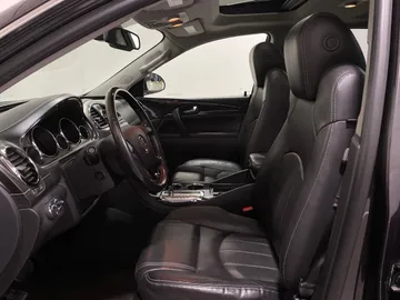 2017 Buick Enclave - image 3