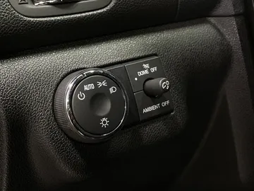 2017 Buick Enclave - image 31