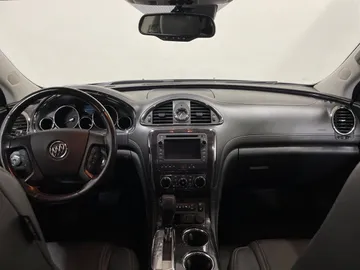 2017 Buick Enclave - image 4