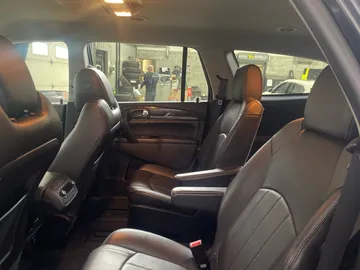2017 Buick Enclave - image 14