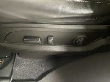 2017 Buick Enclave - image 17