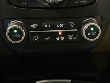 2018 Acura RDX - image 31
