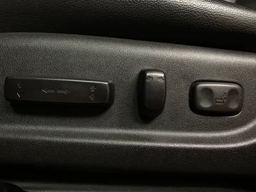 2016 Acura RDX - image 18