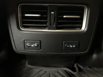 2016 Acura RDX - image 30