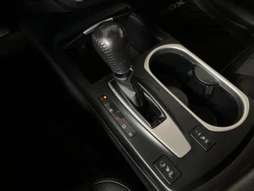 2016 Acura RDX - image 29