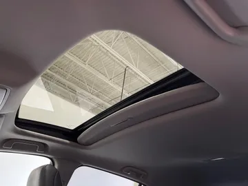 2018 Acura RDX - image 6