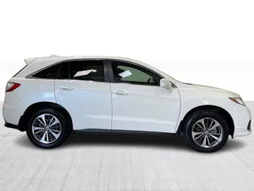 2018 Acura RDX - image 2
