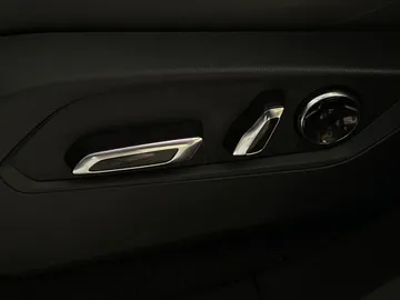 2019 Acura RDX - image 24