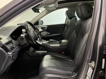 2020 Acura RDX - image 3