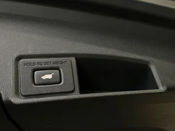2020 Acura RDX - image 33