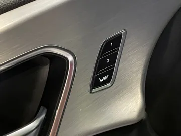 2020 Acura RDX - image 20
