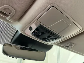 2020 Acura RDX - image 17