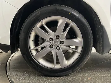 2020 Acura RDX - image 7