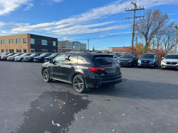 2020 Acura MDX - image 7